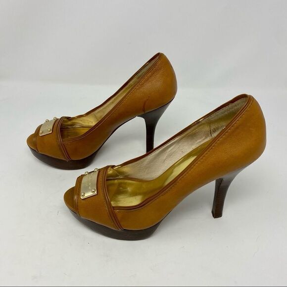 Michael Michael Kors - Peep Toe Heels (8.5) - Picture 4 of 16